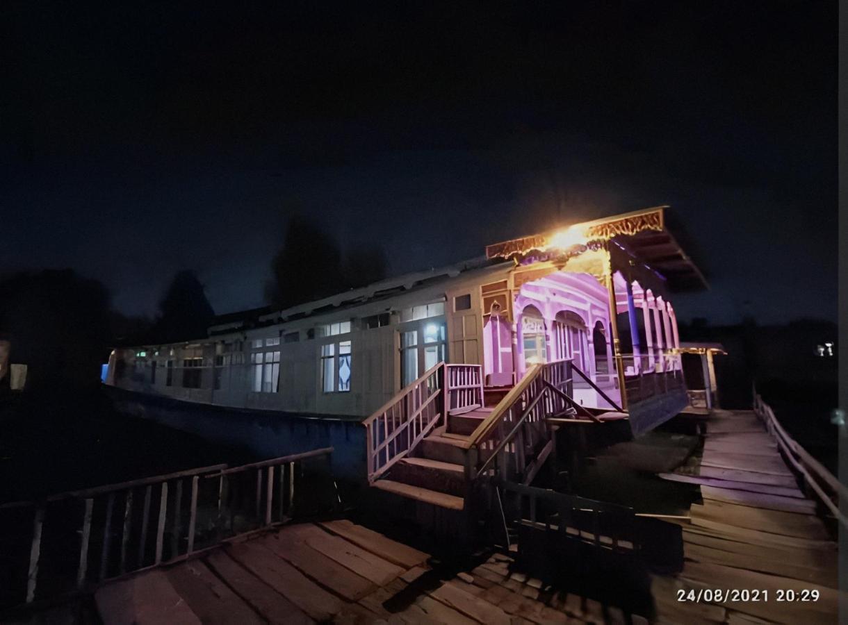 Green Heritage Group Of Houseboats Srīnagar Extérieur photo