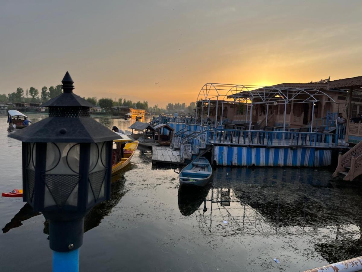 Green Heritage Group Of Houseboats Srīnagar Extérieur photo